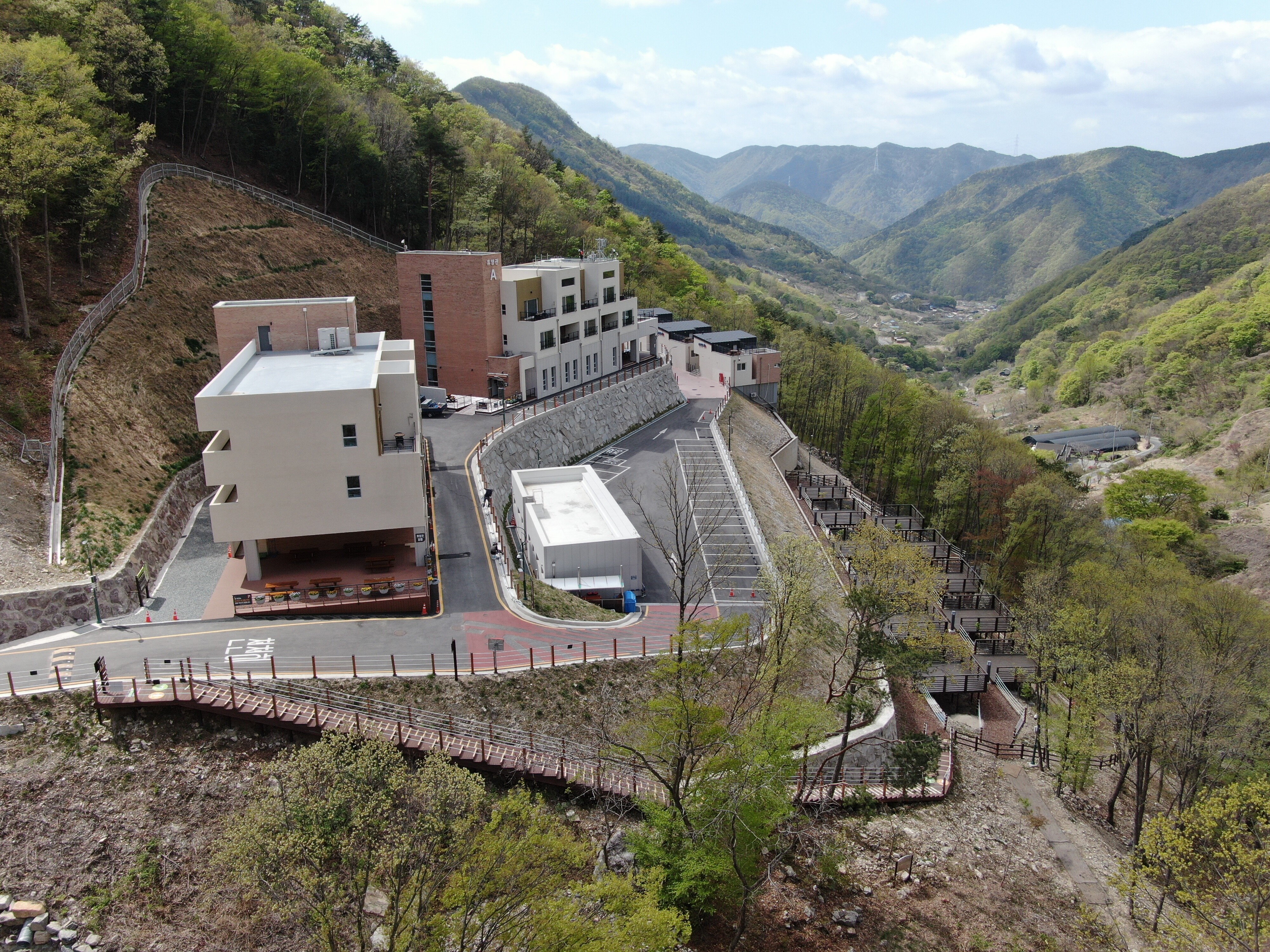 도래재 측면.JPG