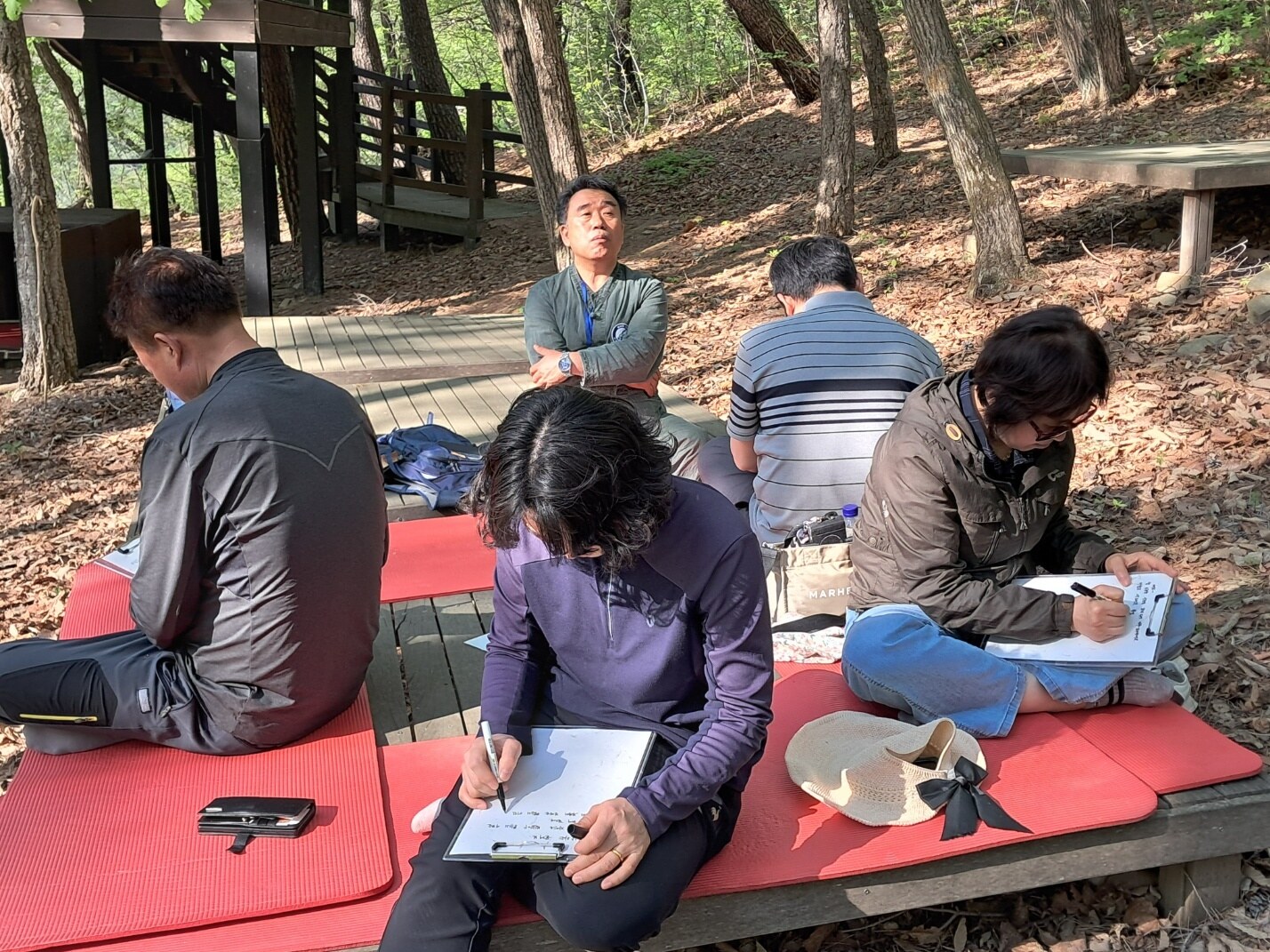 숲테라피 (치유센터)